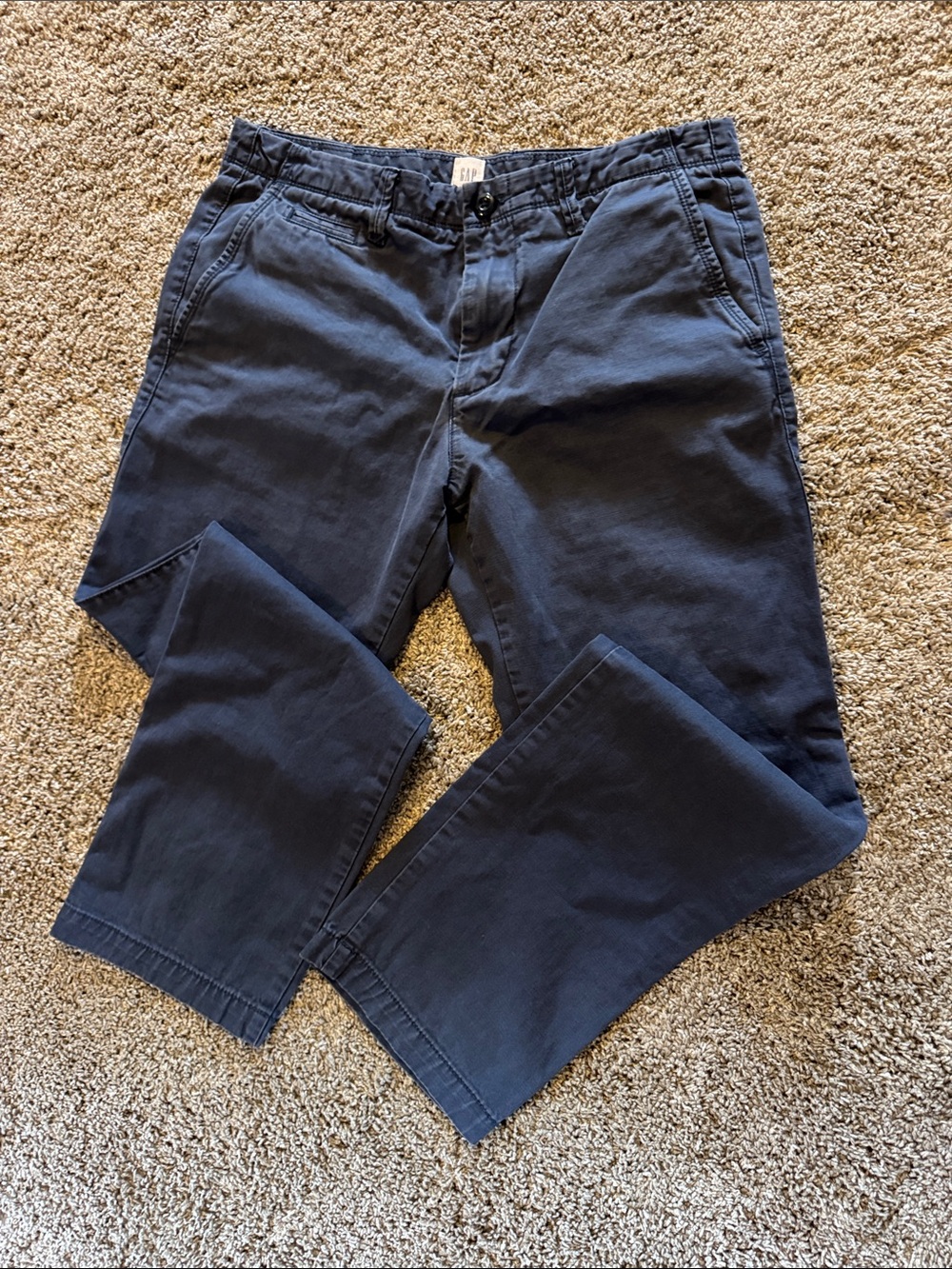 GAP Straight leg chinos 31 x 30 in faded navy